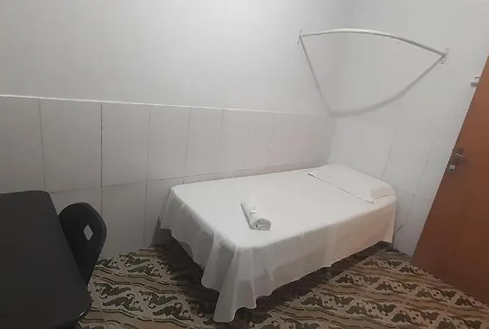 Hotel Arara Azul
